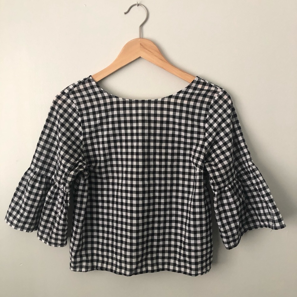 ✨SALE ✨Gingham Bell Sleeve Crop Top